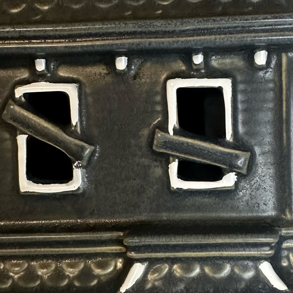 🩶 👻Pottery Barn Ceramic Haunted House - Dark Gray Medium🩶👻 - Picture 10 of 11